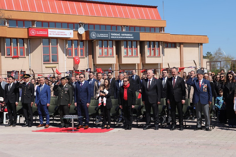 23 Nisan Ulusal Egemenlik ve Çocuk Bayramı Hayrabolu'da Coşkuyla Kutlandı