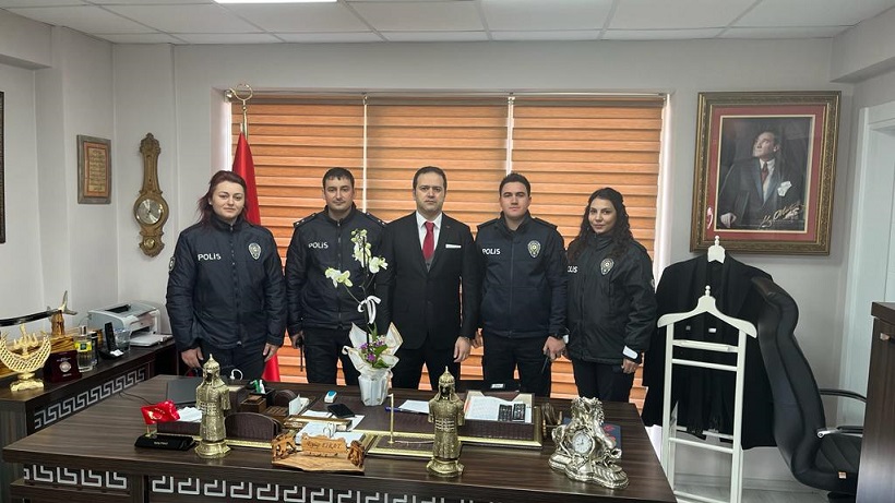 Hayrabolu  İlçe Emniyet Müdürülüğü Personeli, Kaymakam  Eyüp Fıratı'ı Ziyaret etti.
